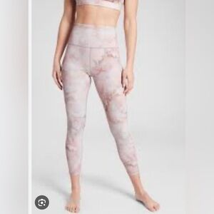Athleta Elation Snow Dye 7/8 Tight Womens Size XS Rosario Pink